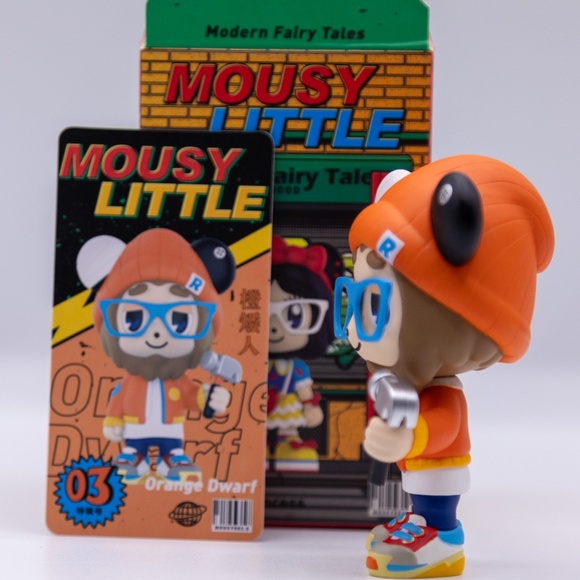 POP MART Mousy Little: Orange Dwarf /Modern Fairy Tales Series Confirmed Box NWT - Picture 2 of 3